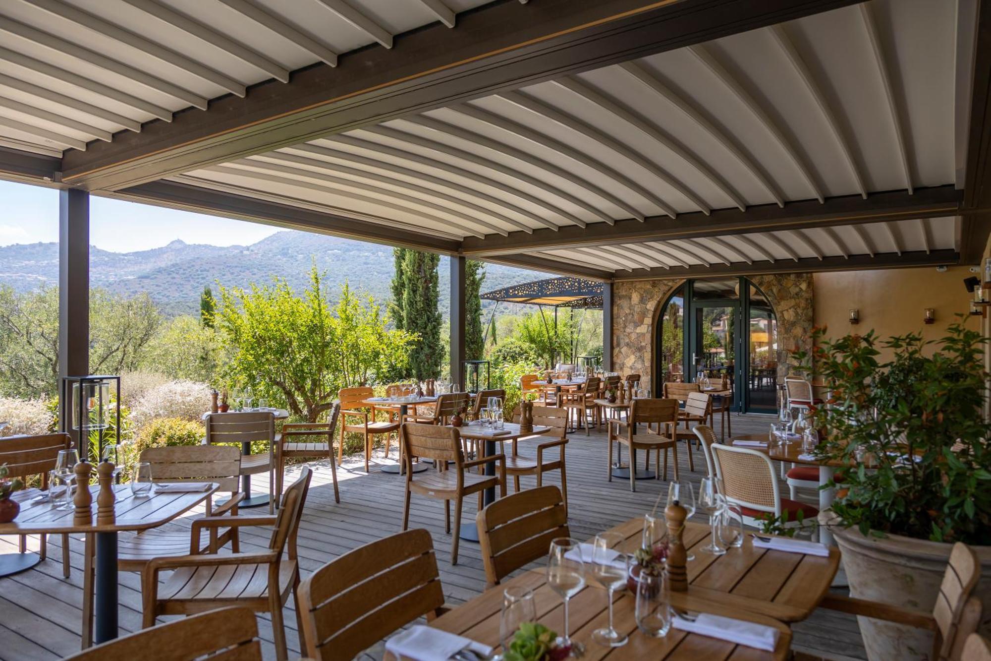 Hotel Restaurant Villa Josephine LʼÎle-Rousse Exteriör bild